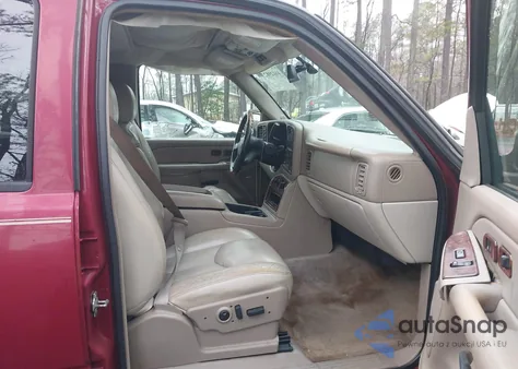 2005 Chevrolet Tahoe Z71 z USA, uszkodzony, nr VIN 1GNEK13Z45R240596